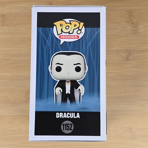 Funko Pop Dracula Vinyl Figure - Picture 4 of 9